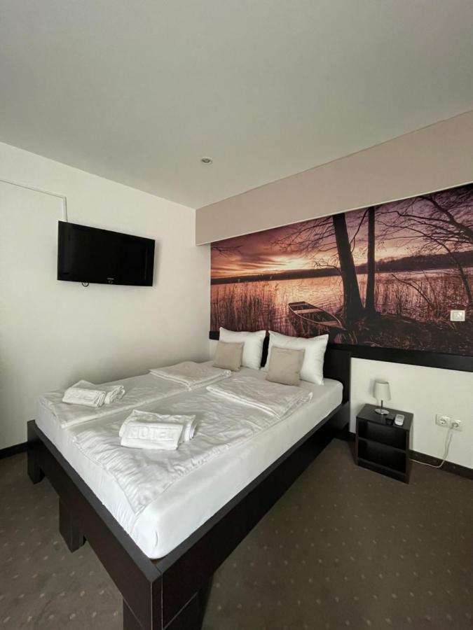 Apartments & Rooms Villa Zaad 모스타르 외부 사진