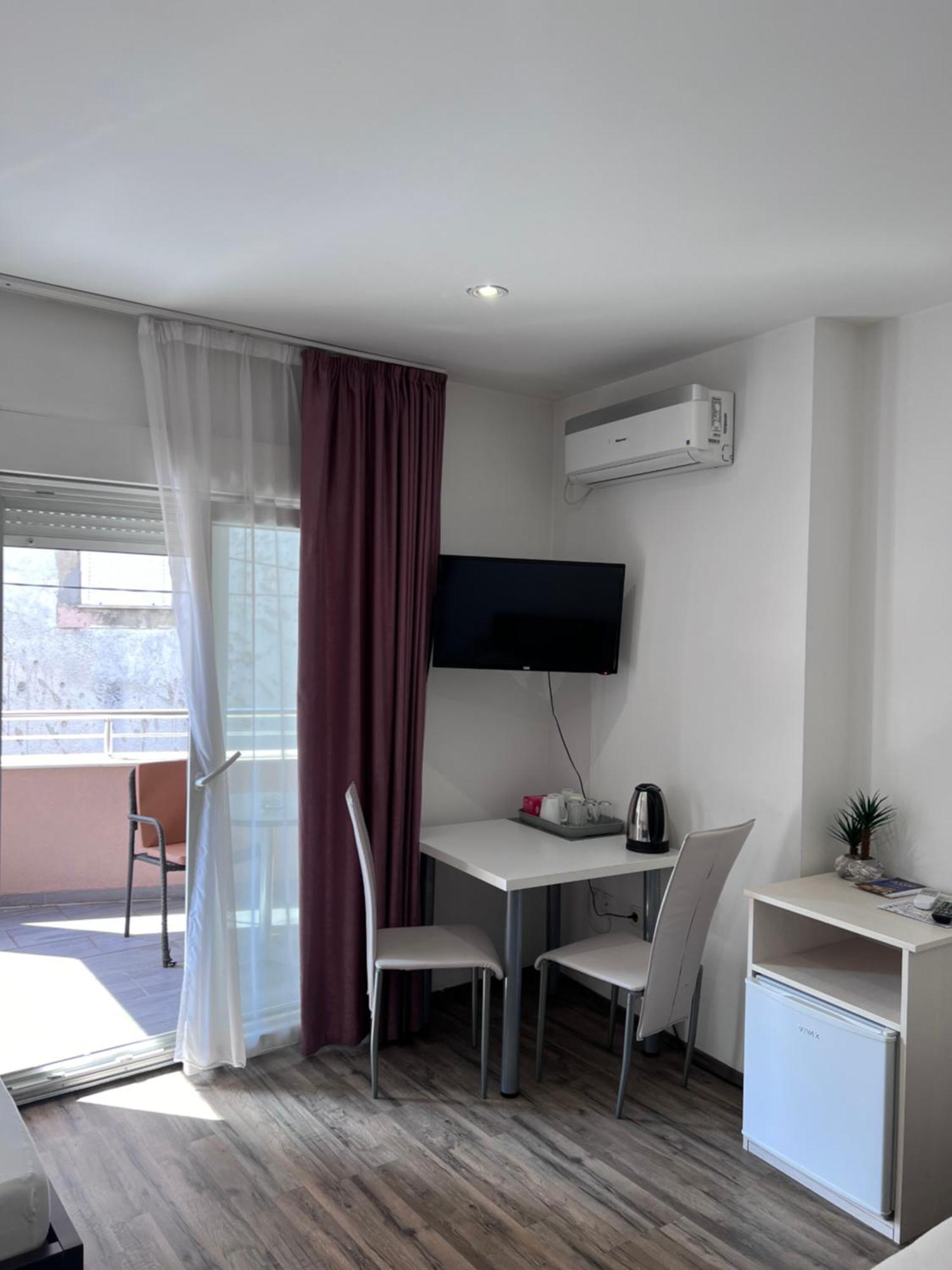 Apartments & Rooms Villa Zaad 모스타르 외부 사진