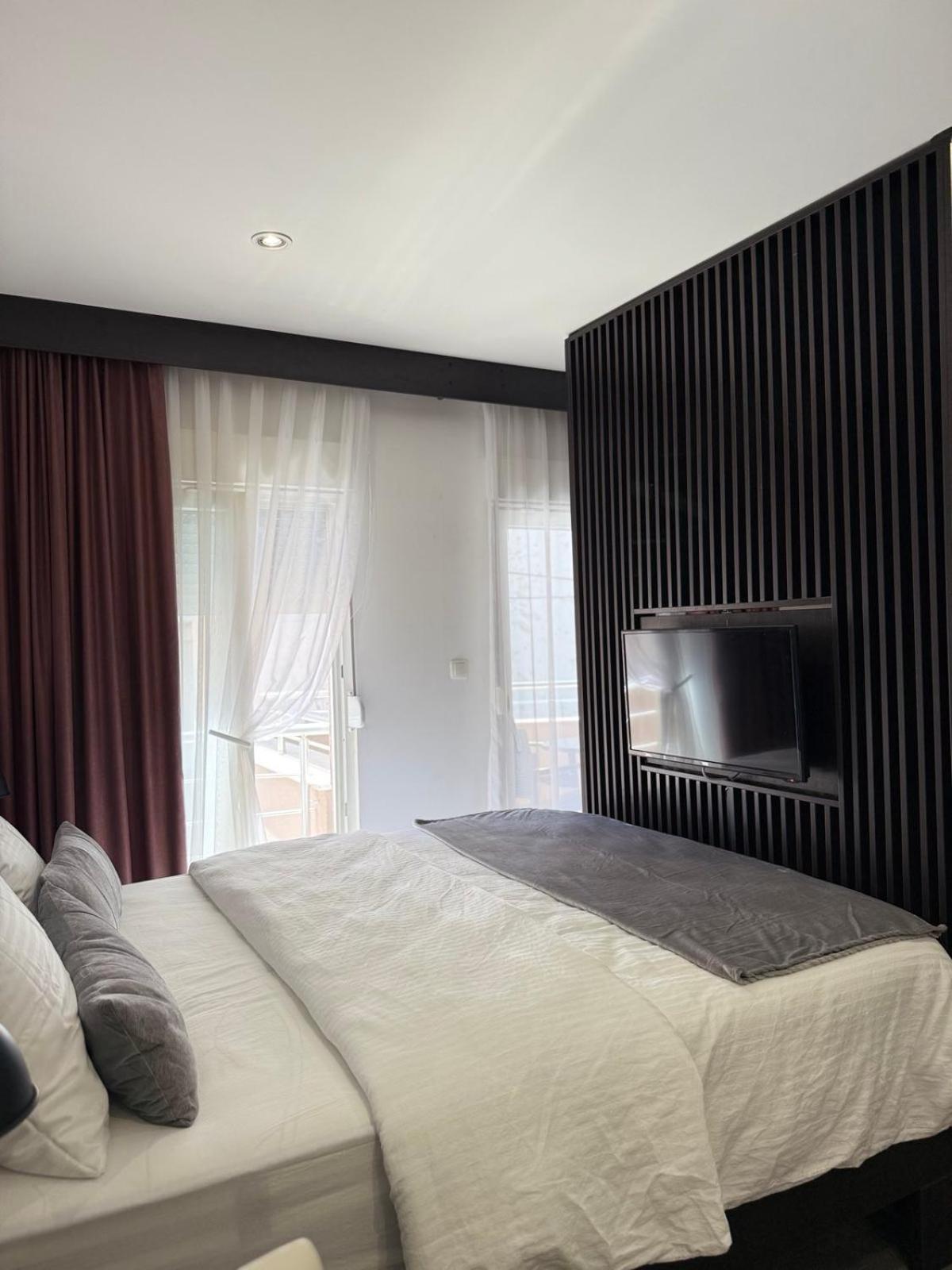 Apartments & Rooms Villa Zaad 모스타르 외부 사진