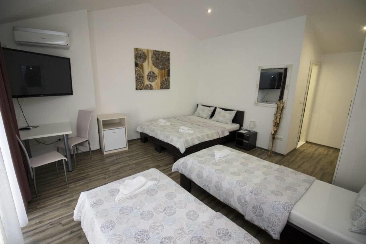 Apartments & Rooms Villa Zaad 모스타르 외부 사진